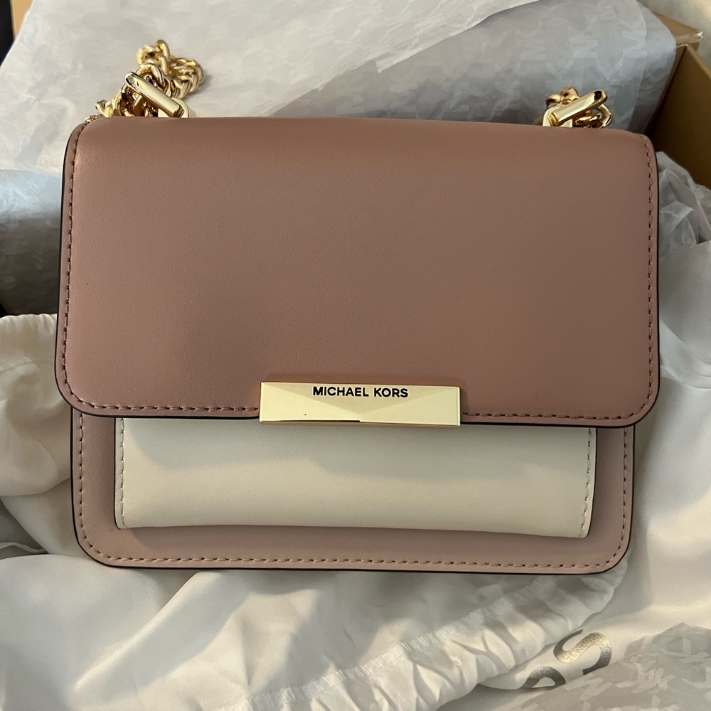 Michael Kors Gusset Crossbody Brand New Never Used in original packaging/box.